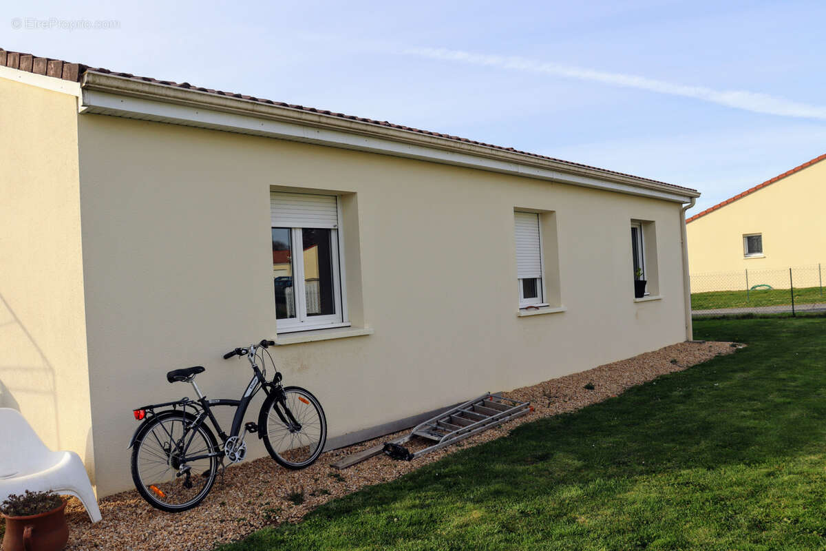 Maison à ROCHECHOUART