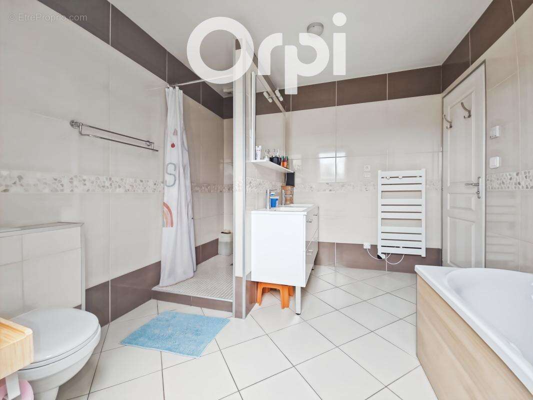 Maison à MOYVILLERS