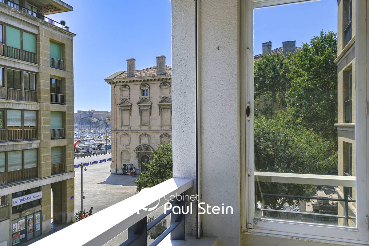 Appartement à MARSEILLE-2E