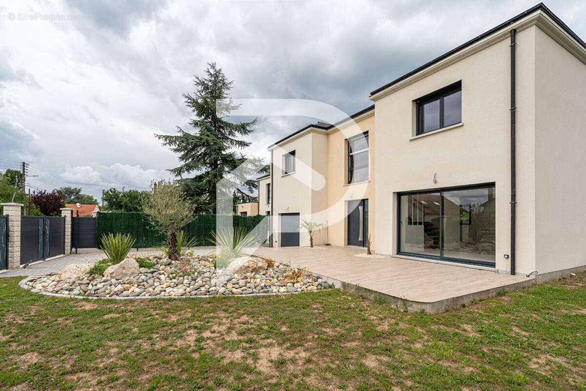 Maison à SAINT-JEAN-LE-BLANC