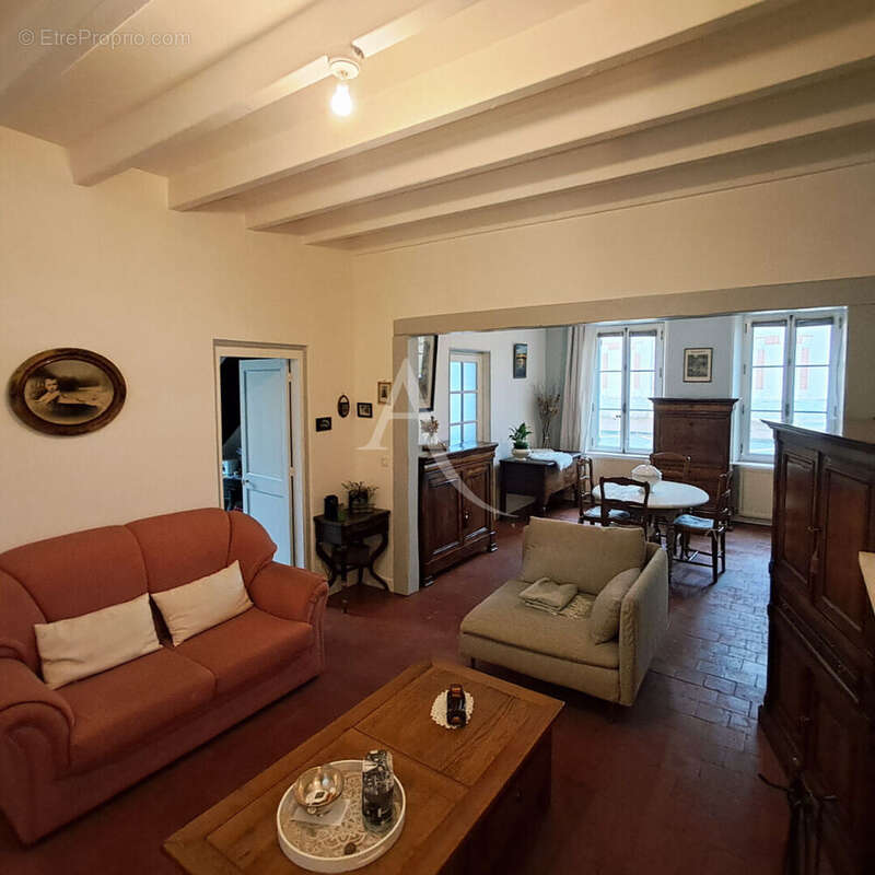 Maison à MONTCRESSON