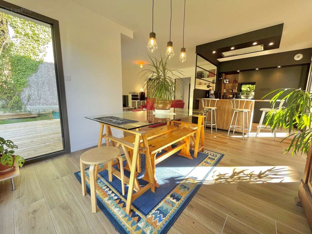 Maison 130 m² à Bruz  - photo 2