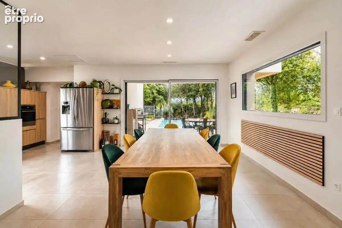 Maison de 10 pièces de 220 m² à Causse-de-la-Selle - photo 9