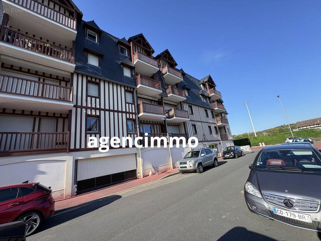 Appartement à DEAUVILLE