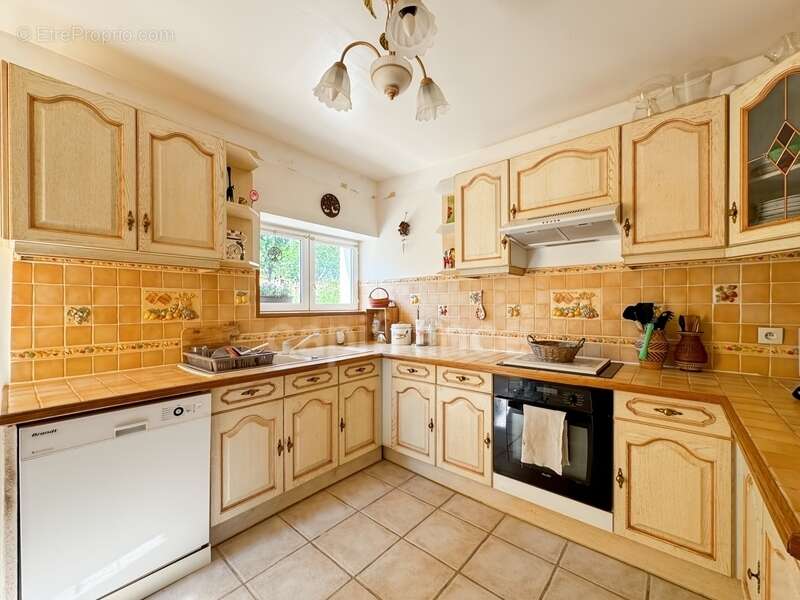 Maison à CHATILLON-EN-BAZOIS