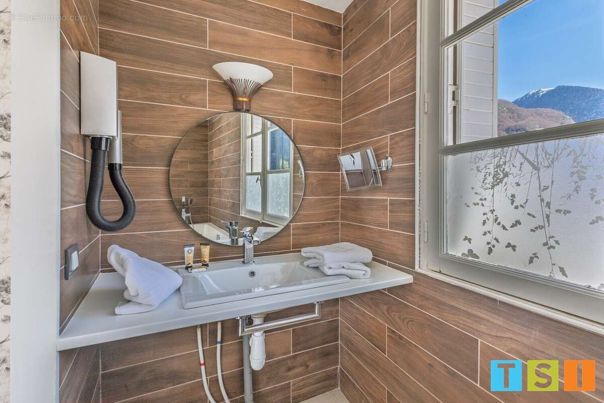 Magnifique appartement dans un lieu chargé d'histoire - photo 10