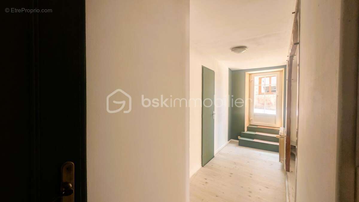Maison de ville 93 m² avec garage & potentiel  tout à pied & disponible immédiatement ! idéal investissement locatif à forte ren - photo 3