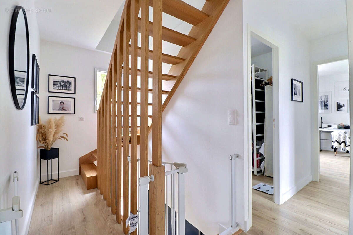 Mareil marly - village - belle maison 5 chambres - photo 9