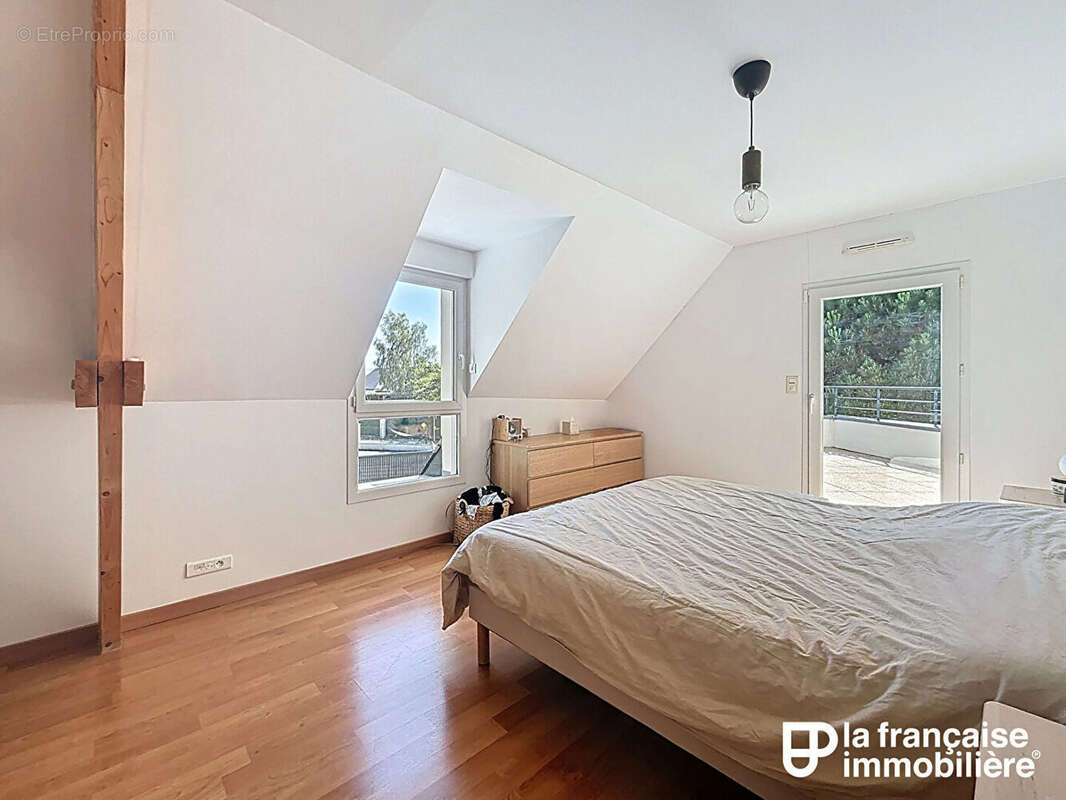 Maison à CHASNE-SUR-ILLET