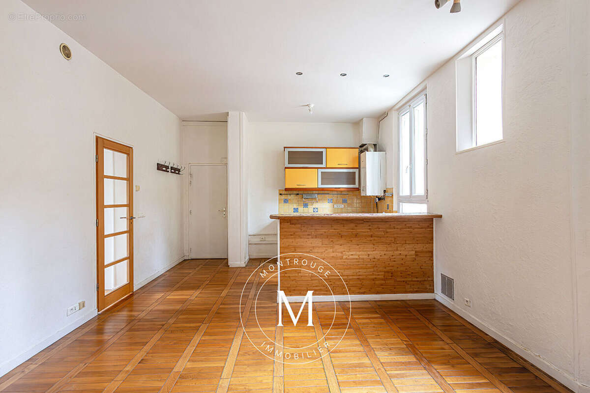 Appartement à MONTROUGE