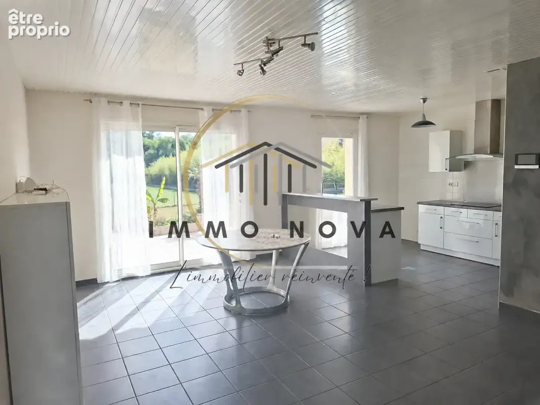 Maison de plain-pied avec appartement indépendant   Issoire - photo 3