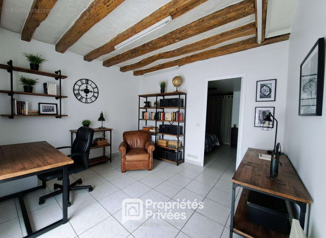 A VENDRE EN EXCLUSIVITÉ 37230 Fondettes, Maison de ville / Appartement 135m², 4/5 chambres, Cour fermée sécurisée, Stationnement - photo 10