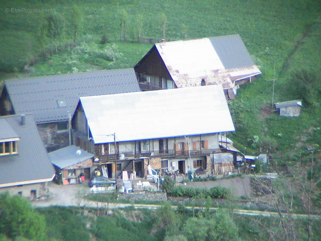 Maison à SAINT-JEAN-D&#039;ARVES