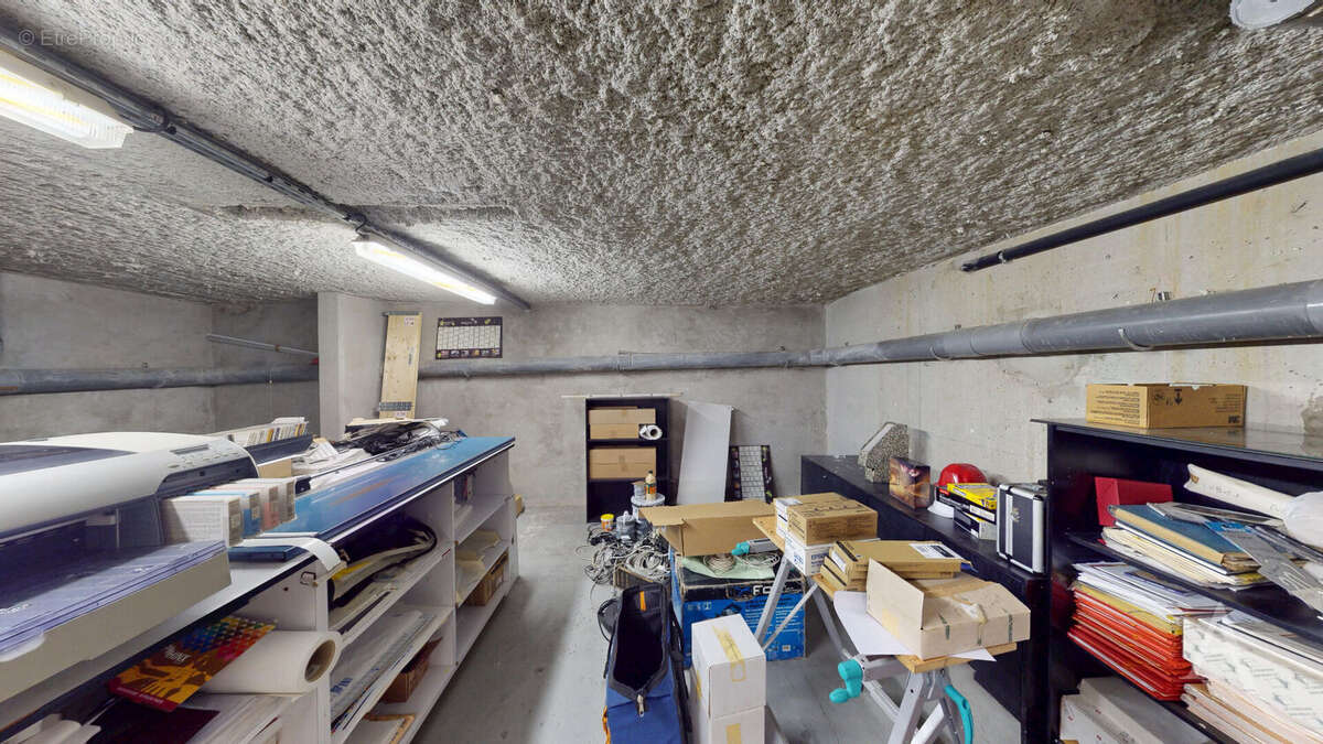 Commerce à MONTREUIL