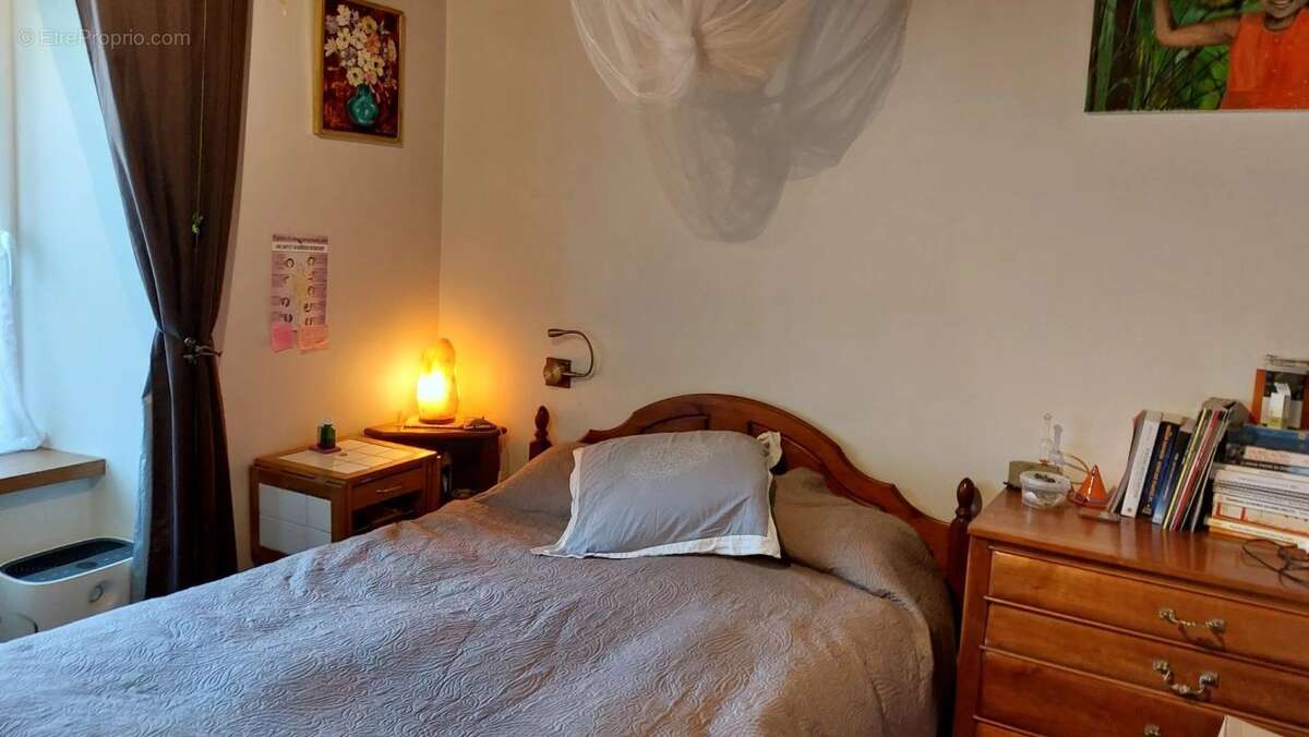 Maison à SAINT-CERNIN