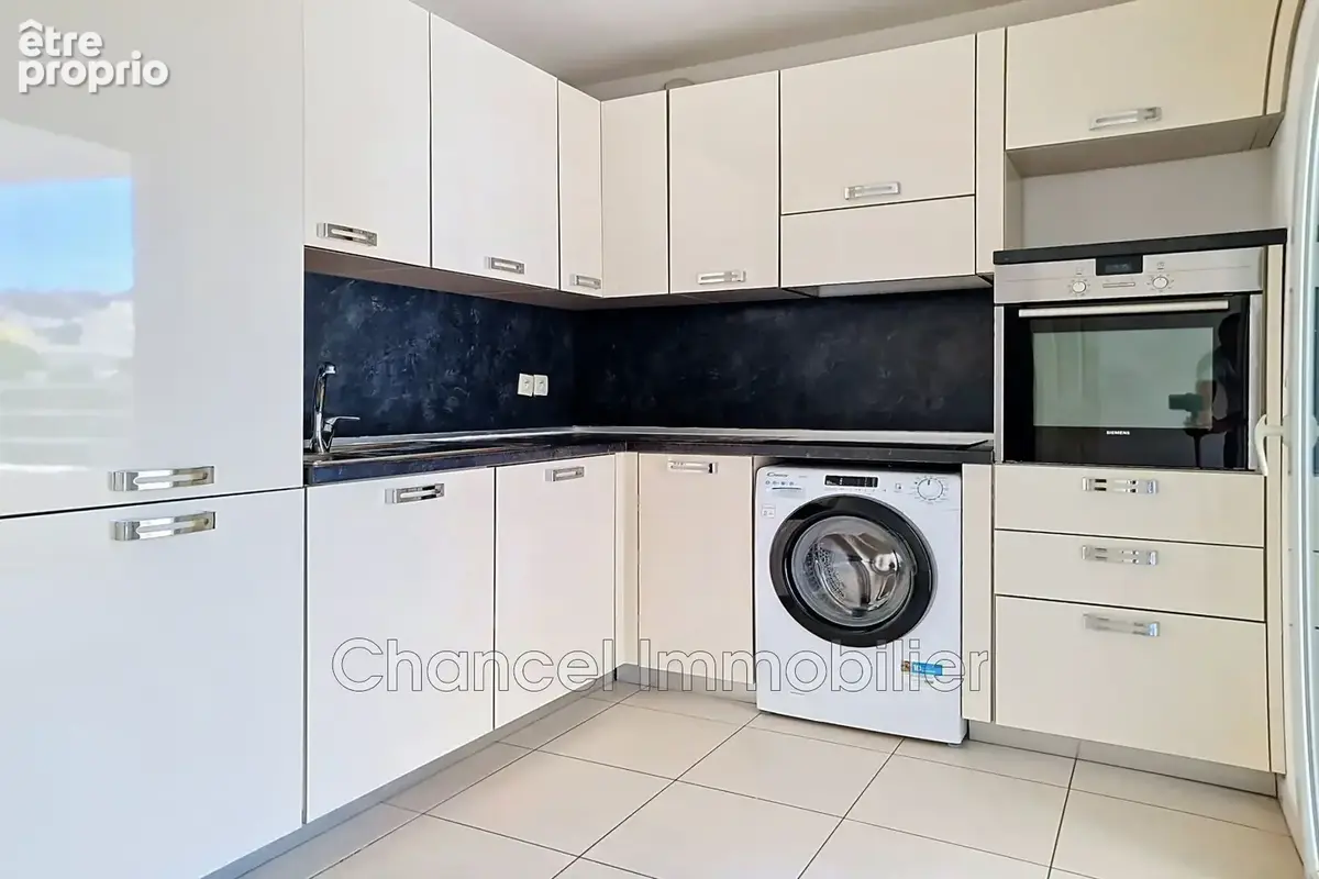 Appartement 2 pièces 43 m² à vendre à Saint-Laurent-Du-Var (06700) - photo 3