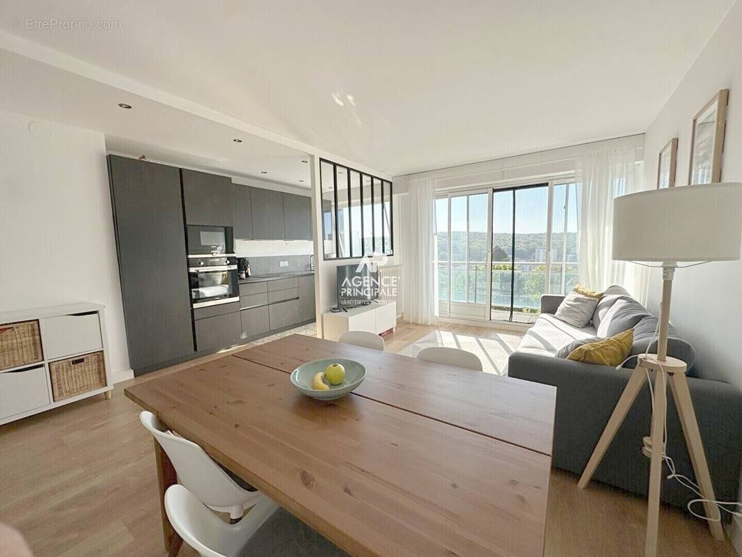 Appartement à CHAVILLE