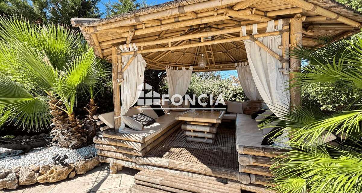 Villa de prestige avec piscine chauffée et grande terrasse - photo 6