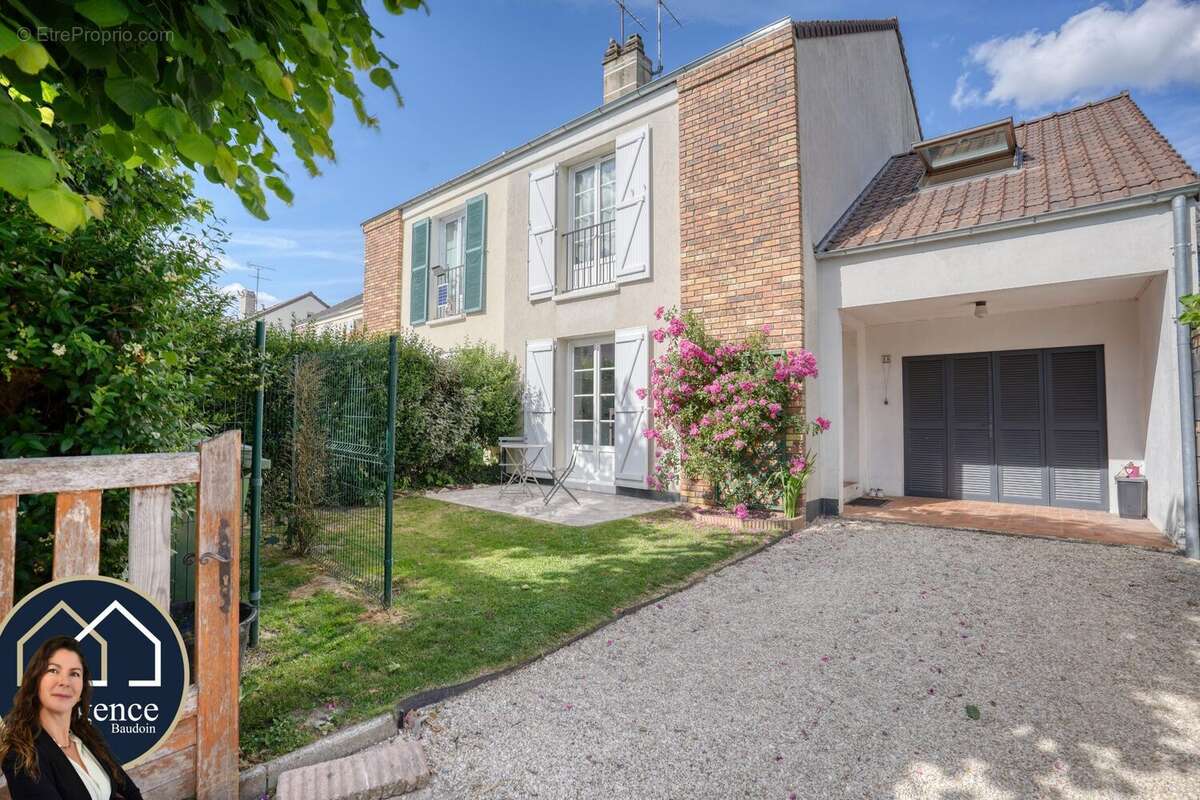 Maison à RAMBOUILLET