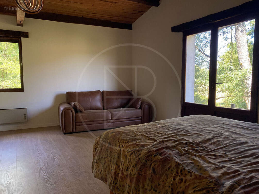 Maison à SAINT-SERNIN