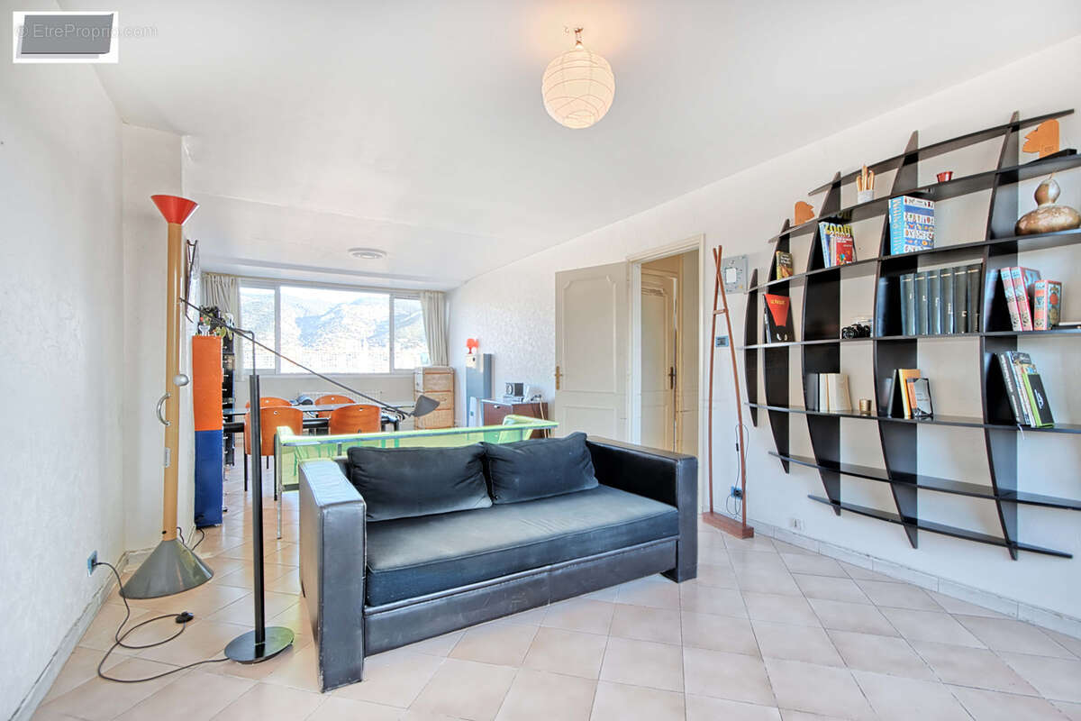 Toulon, le Port, appartement 3 pièces 78M2, vue mer. - photo 5