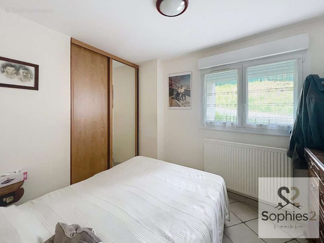 Seyssins chambre au rdc - Appartement à SEYSSINS