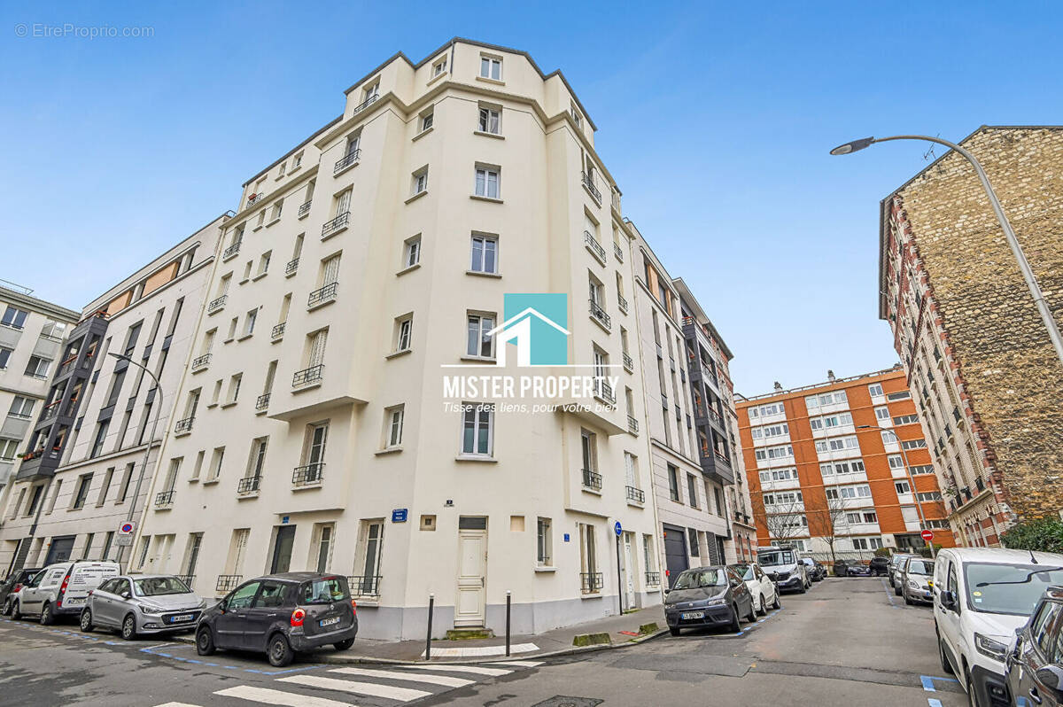 Appartement à BOIS-COLOMBES