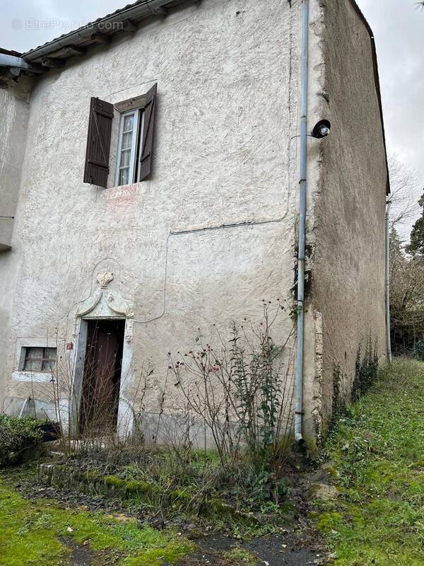 Maison à SAINT-PERDOUX