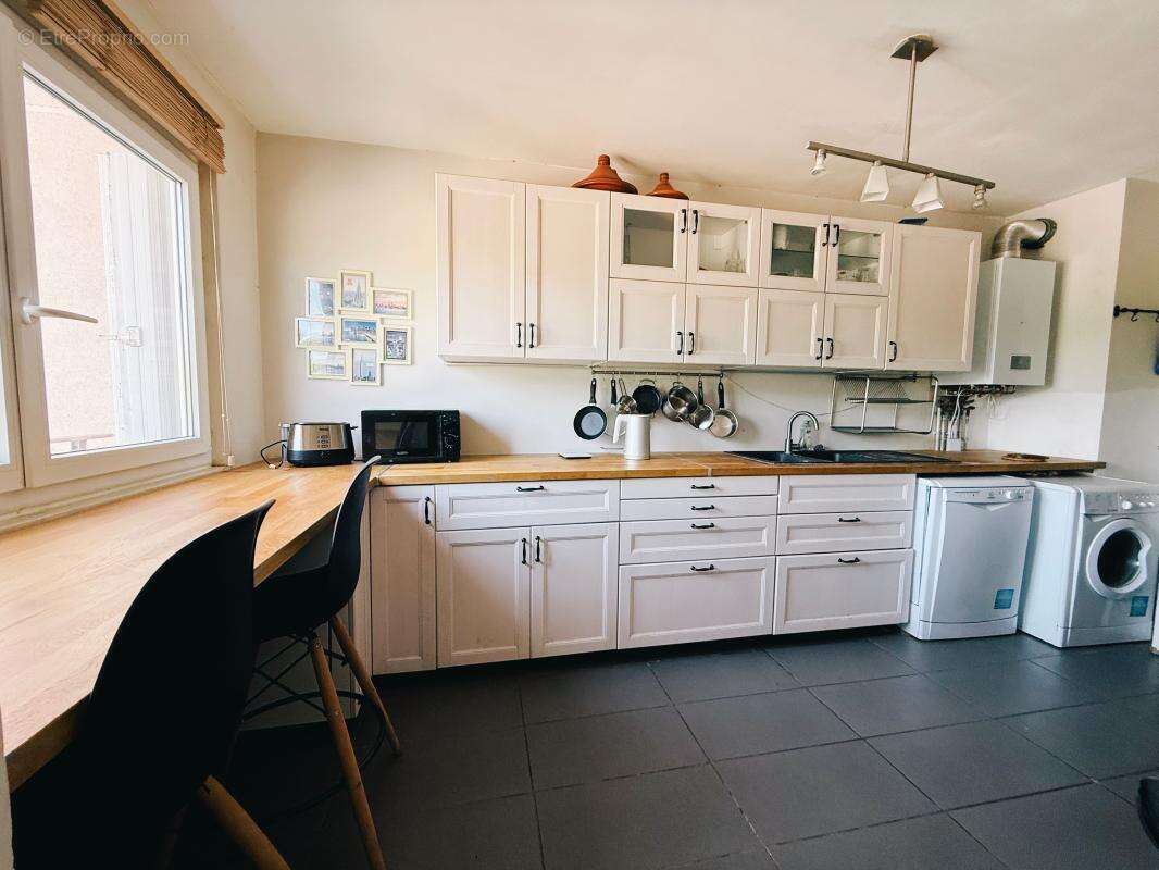 Appartement À Vendre - photo 5