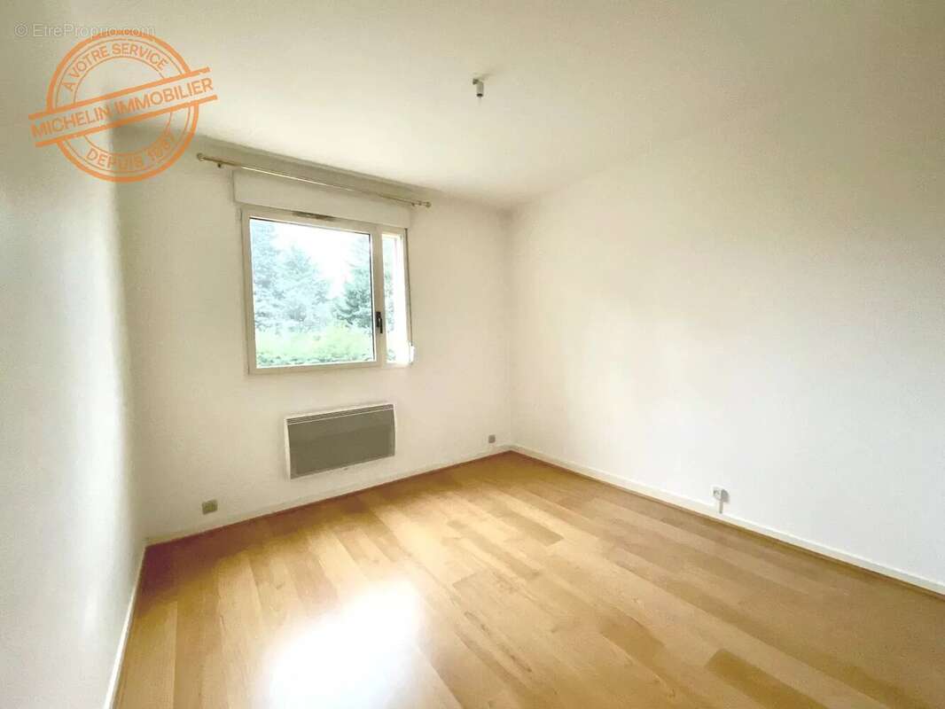 Appartement à CHAMPAGNE-AU-MONT-D'OR