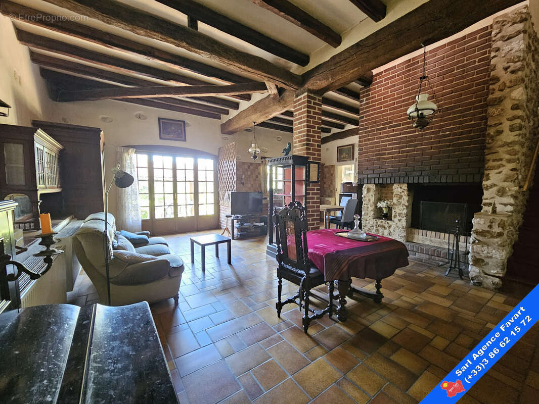 Maison à ARMEAU