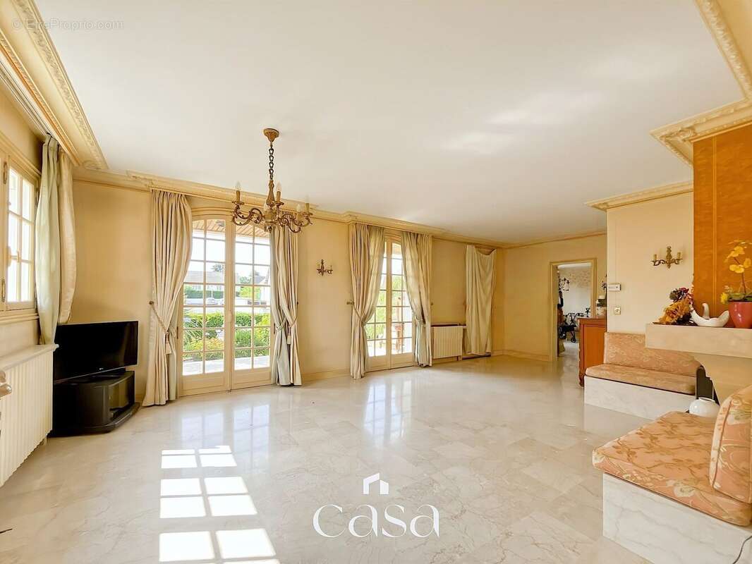 Maison 163 m² à Ifs  - photo 9