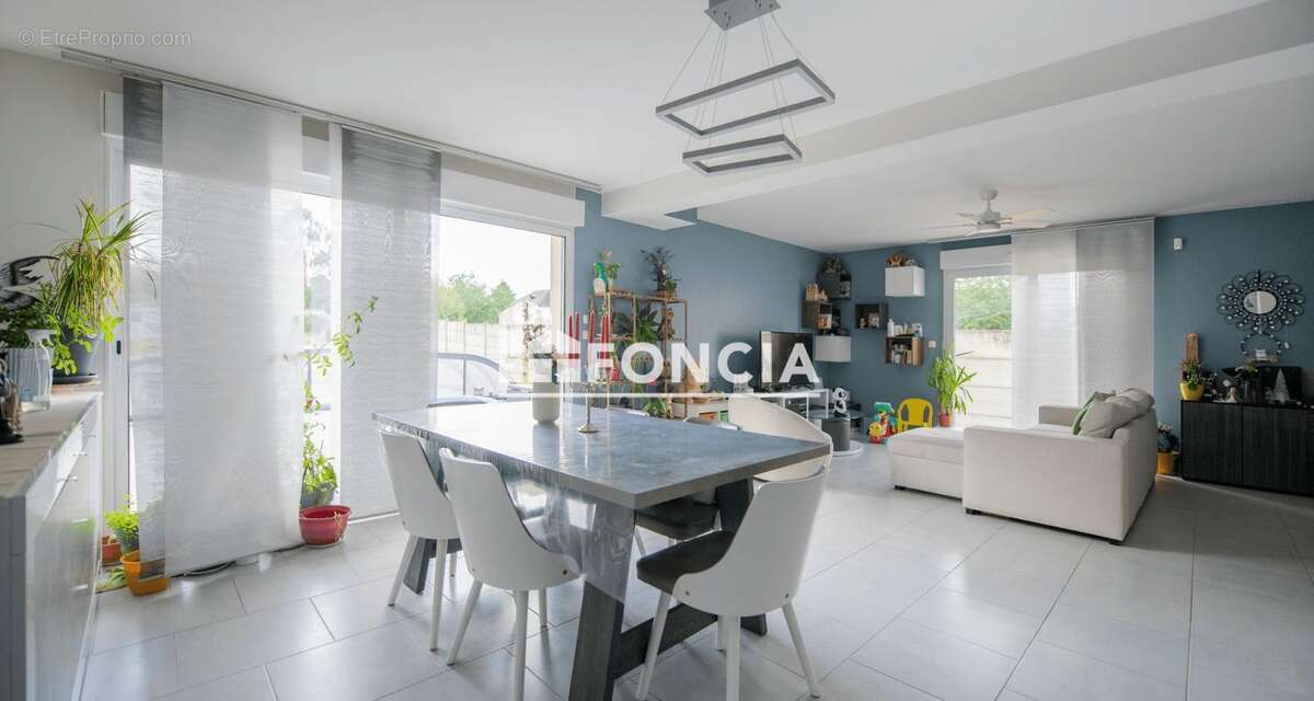 Gidy maison dpe a avec piscine et pergola - photo 10