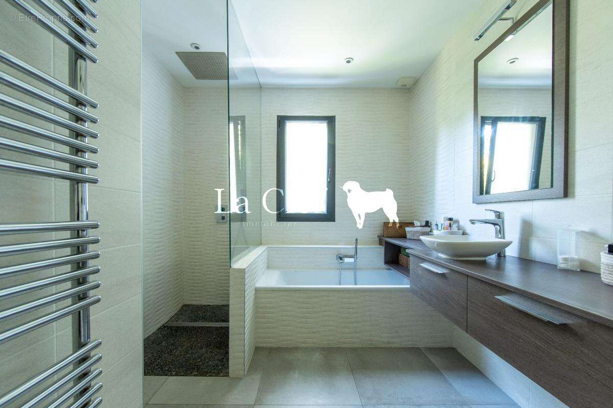 Maison à GUJAN-MESTRAS