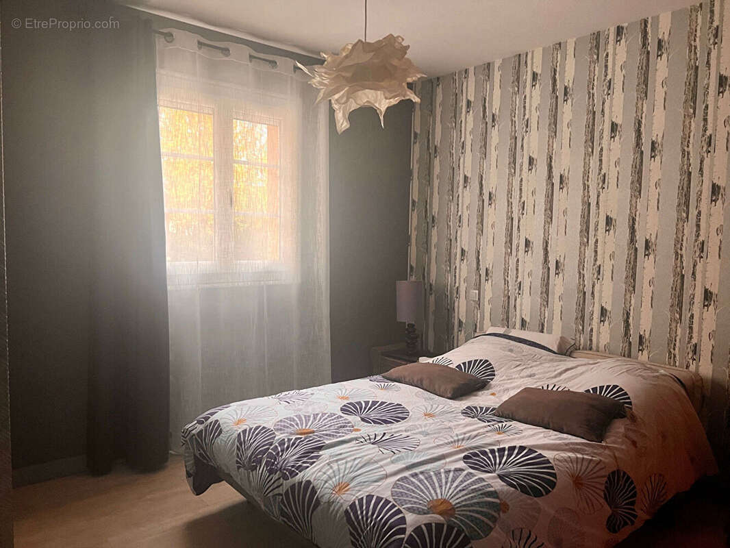 Maison à PARCAY-MESLAY