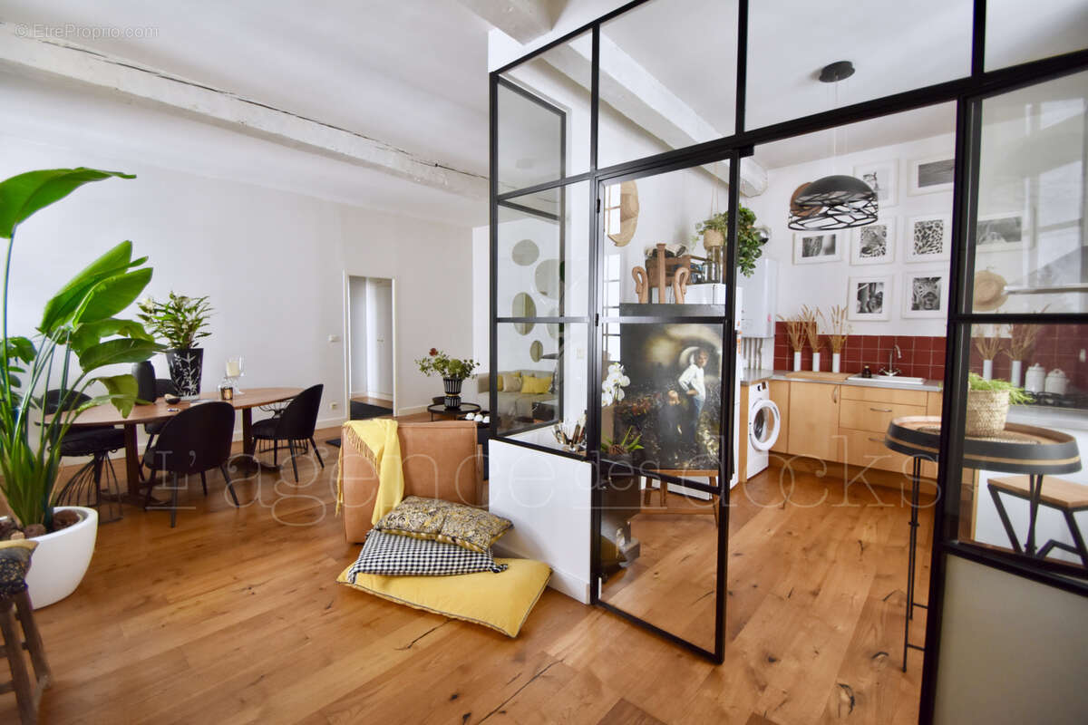 Appartement à BORDEAUX