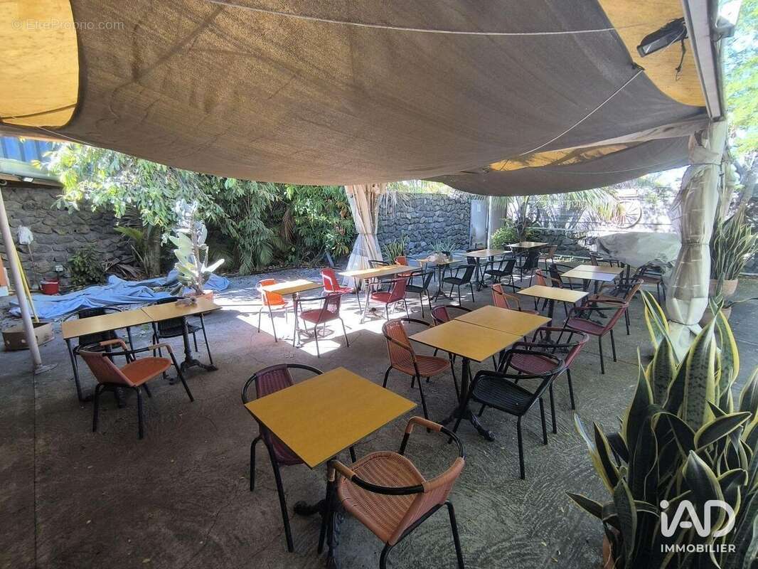 Photo 6 - Commerce à SAINT-PIERRE