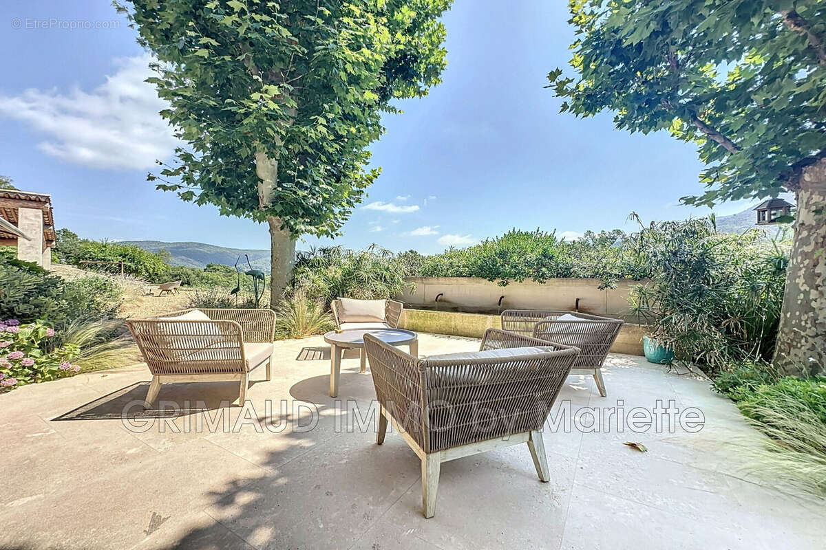 Maison à LA MOLE