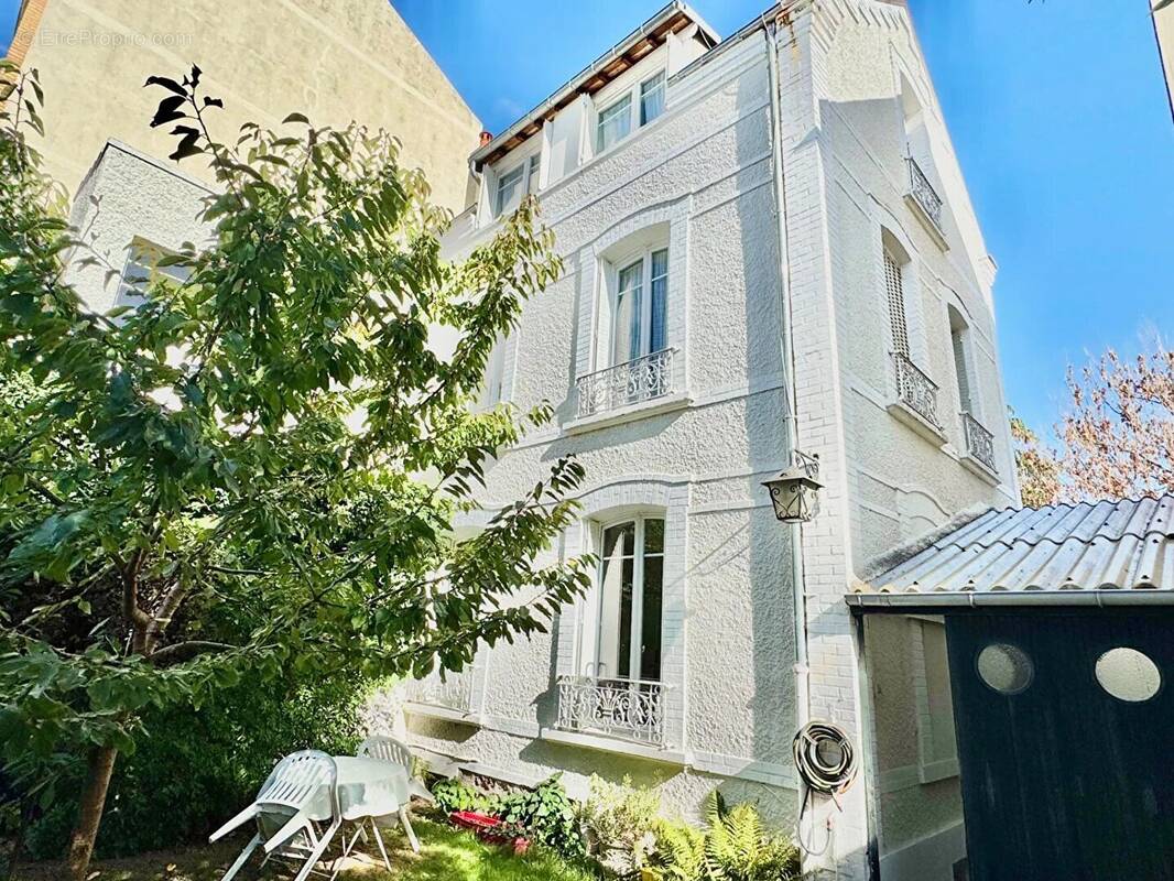 Maison à BOIS-COLOMBES