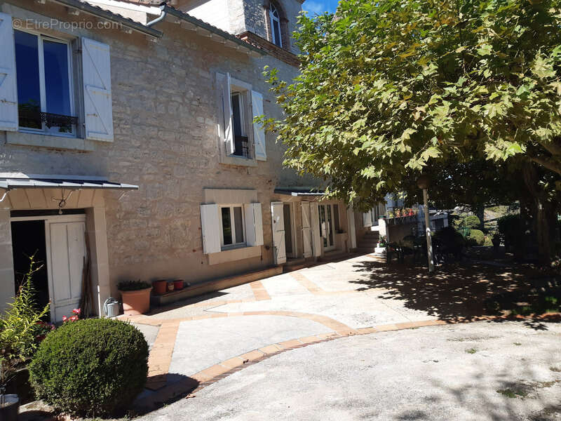 Maison à CAHORS