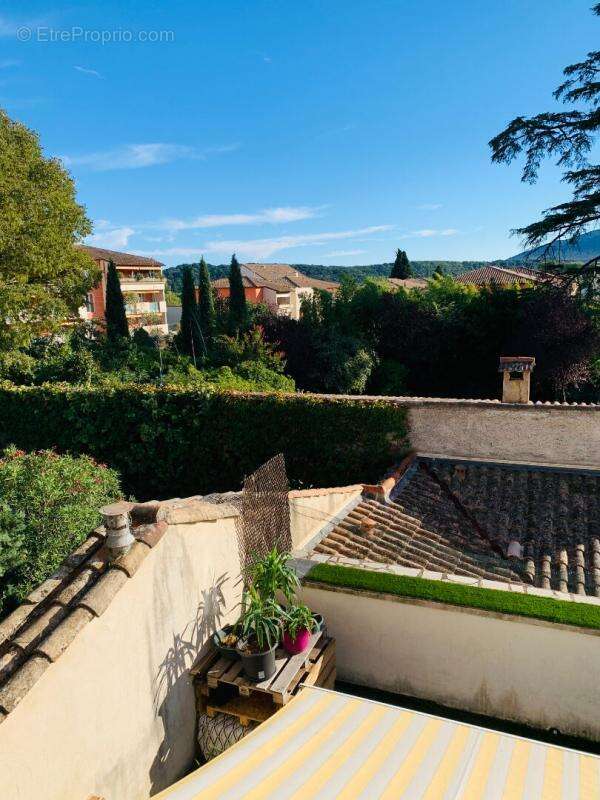 Appartement à GANGES