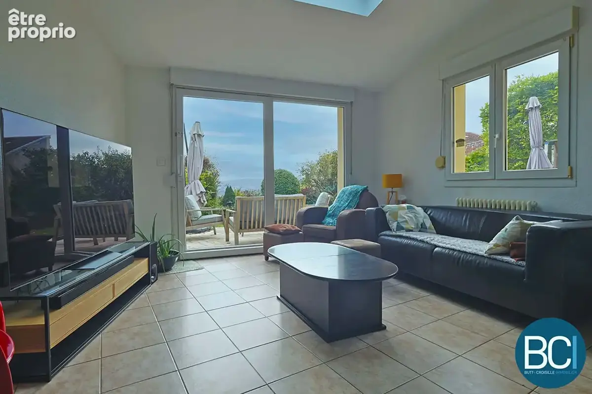 LAY-SAINT-CHRISTOPHE - Maison 4 pièces - 110 m2 - photo 6