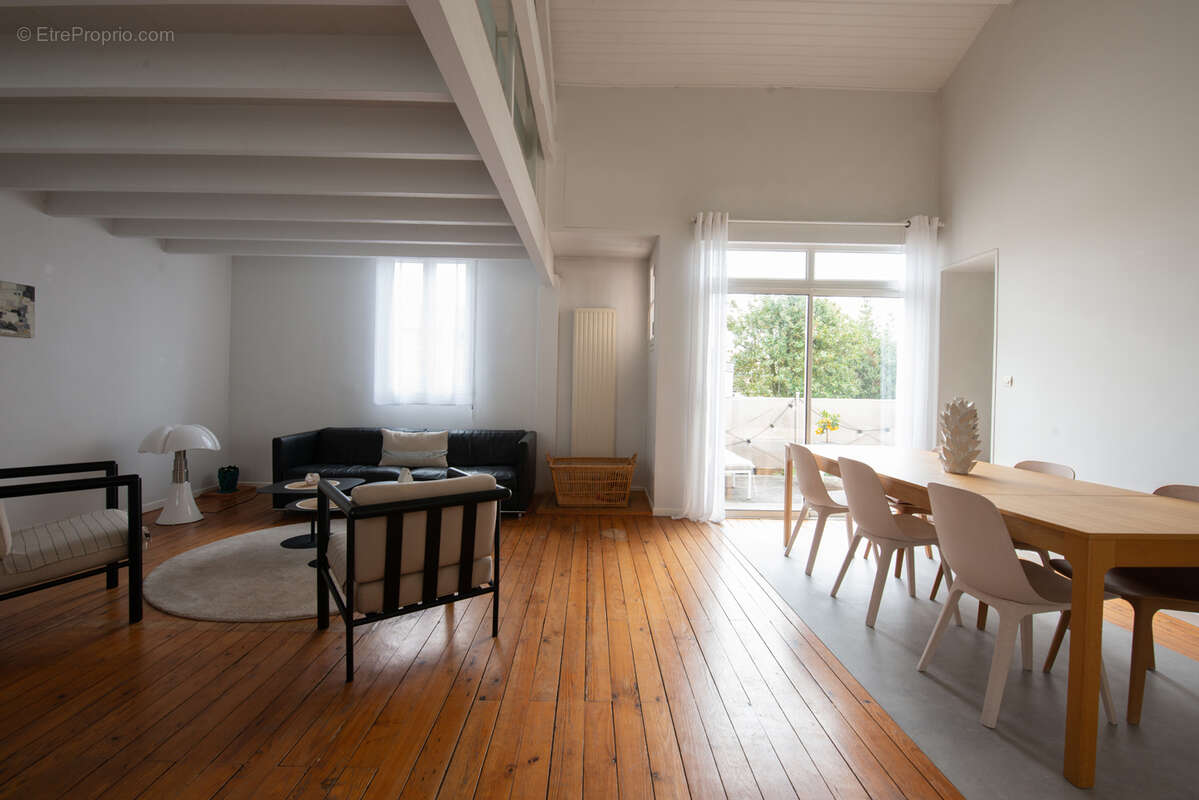 Maison à LE BOUSCAT