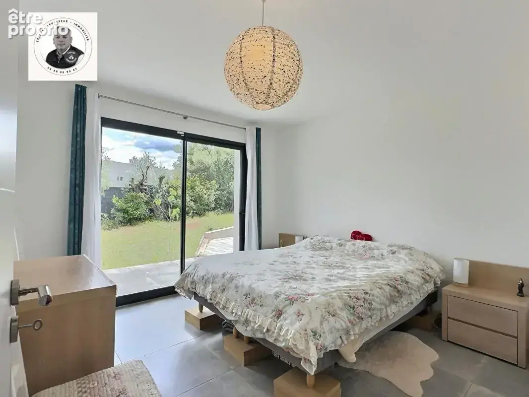 VILLA de Type 5 pièces - Piscine - photo 8