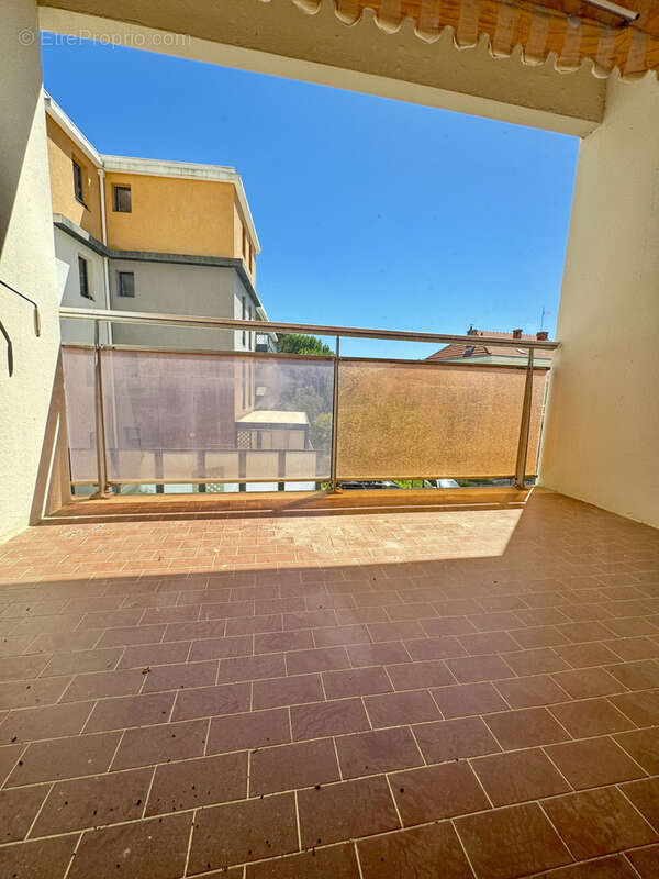 Appartement à HYERES