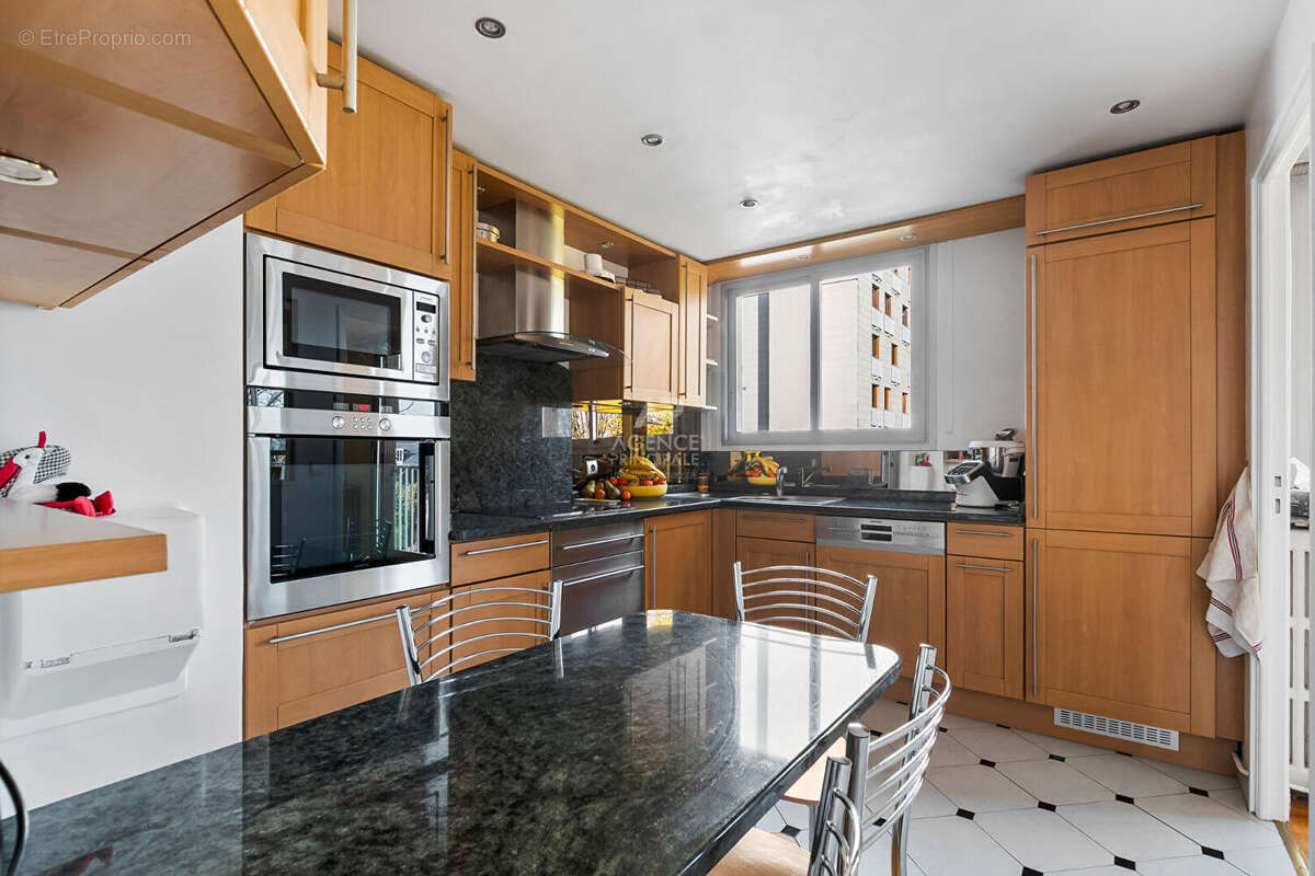 Appartement à SAINT-GERMAIN-EN-LAYE