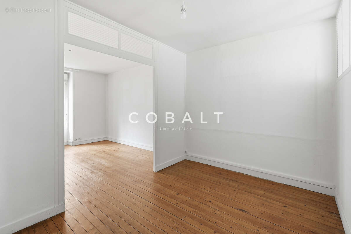 À deux pas du marché Talensac, un appartement de caractère à réinventer - photo 7