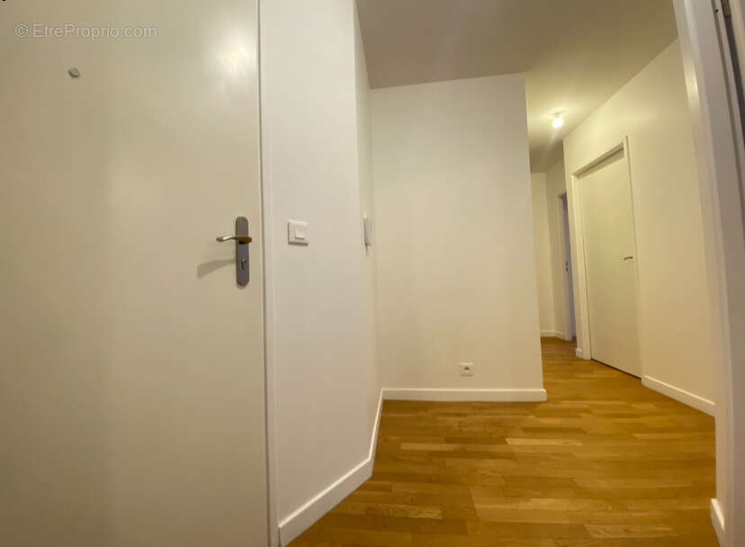 Appartement à SURESNES