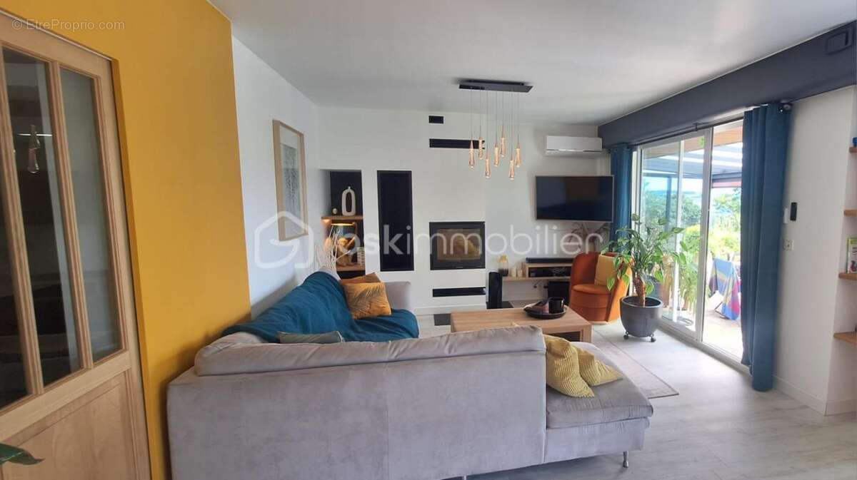 Maison à SAINT-MALO-DE-PHILY