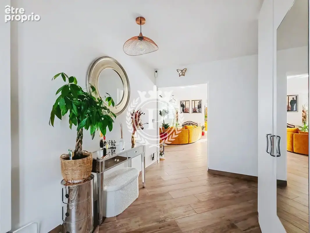 Maison 9 pièces 250 m² à vendre à Chelles (77500) - photo 7